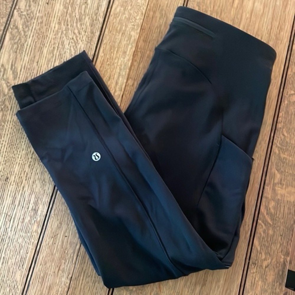 Black lululemon Leggings